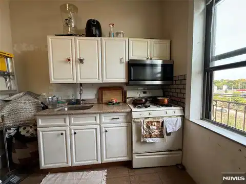 811 30th Street, Union City, NJ 07087 — photo 58