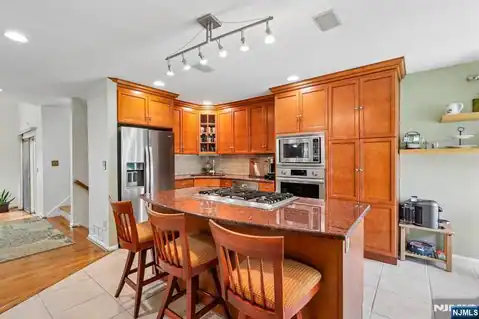 40 Woodland Drive, Woodland Park, NJ 07424 — photo 6