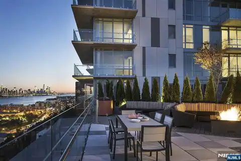 320 Adolphus Avenue 221, Cliffside Park, NJ 07010 — photo 14
