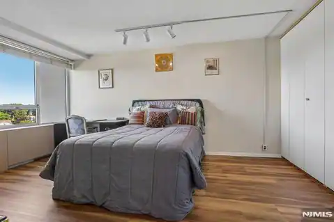 3 Horizon Road 1021, Fort Lee, NJ 07024 — photo 14