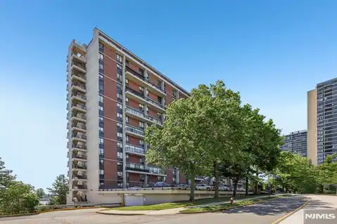 3 Horizon Road 1021, Fort Lee, NJ 07024 — photo 18