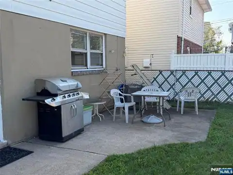 225 Front Street Ground Floor, Secaucus, NJ 07094 — photo 11