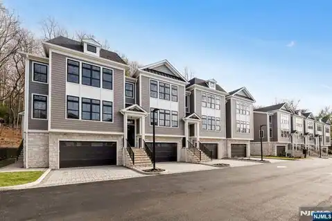 188 Broadway 2, Woodcliff Lake, NJ 07677 — photo 34