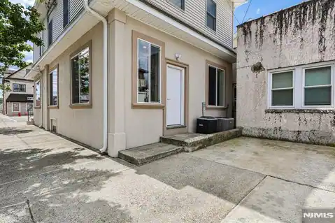 63 Union Boulevard, Wallington, NJ 07057 — photo 19