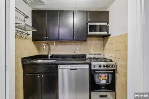 3031 Edwin Avenue 4H, Fort Lee, NJ 07024 — photo 47