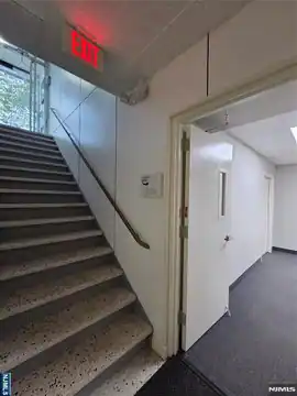 661 Palisade, Englewood Cliffs, NJ 07632 — photo 15