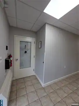 661 Palisade, Englewood Cliffs, NJ 07632 — photo 18