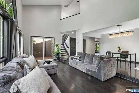 19 Cedar Wood Terrace, Woodland Park, NJ 07424 — photo 16