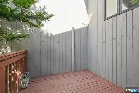 19 Cedar Wood Terrace, Woodland Park, NJ 07424 — photo 38