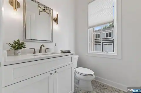 10 Gabriel Court, Paramus, NJ 07652 — photo 13