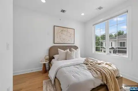 10 Gabriel Court, Paramus, NJ 07652 — photo 24