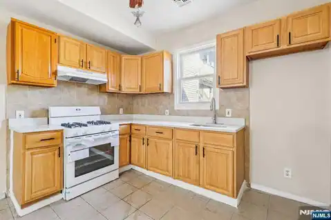 108 E Main Street, Paterson, NJ 07522 — photo 14