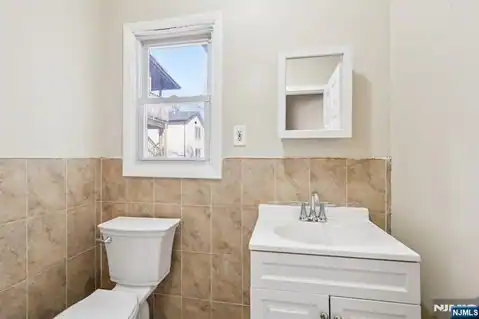 108 E Main Street, Paterson, NJ 07522 — photo 28