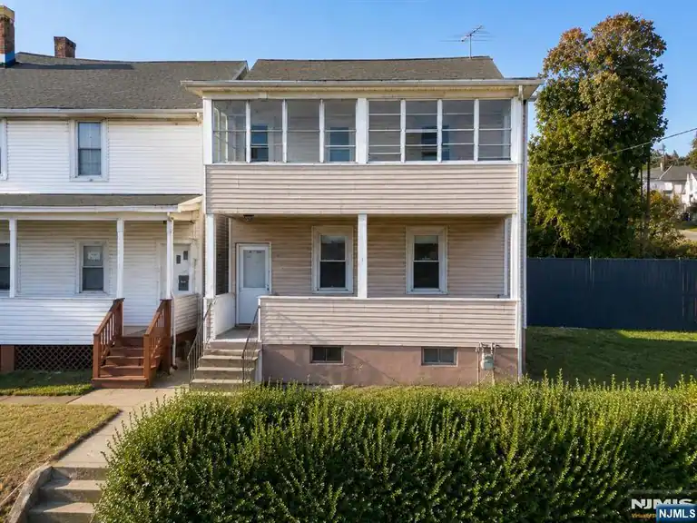 409 8th Street, Prospect Park, NJ 07508