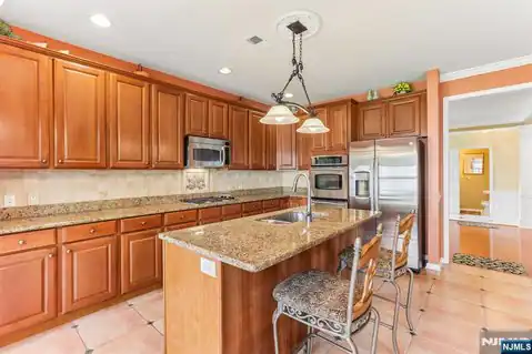 62 Hickory Hill Boulevard 2001, Totowa, NJ 07512 — photo 15