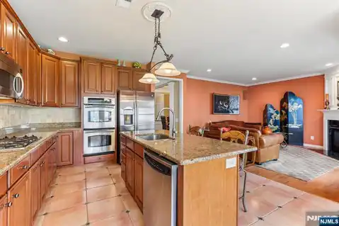62 Hickory Hill Boulevard 2001, Totowa, NJ 07512 — photo 16