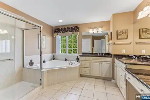 62 Hickory Hill Boulevard 2001, Totowa, NJ 07512 — photo 34