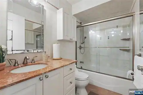 1447 John Street, Fort Lee, NJ 07024 — photo 16