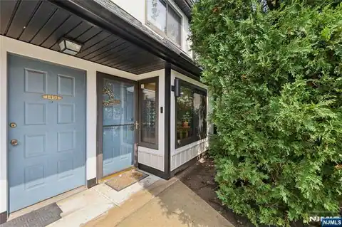 1447 John Street, Fort Lee, NJ 07024 — photo 2