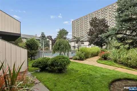 1447 John Street, Fort Lee, NJ 07024 — photo 22