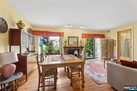 1447 John Street, Fort Lee, NJ 07024 — photo 6