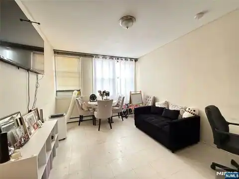 615 Summit Avenue, Union City, NJ 07087 — photo 19