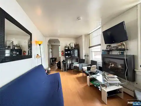 615 Summit Avenue, Union City, NJ 07087 — photo 26