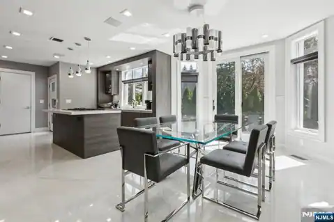 63 Roberts Road, Englewood Cliffs, NJ 07632 — photo 11
