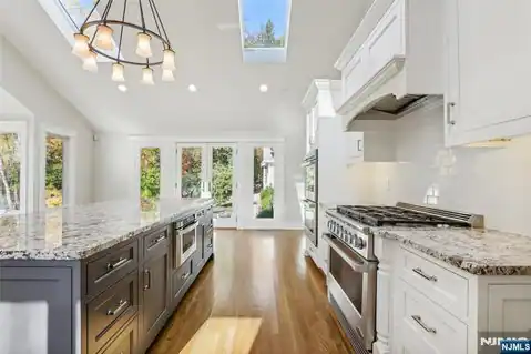5 Winding Way, Saddle River, NJ 07458 — photo 10