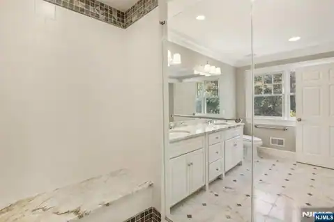 5 Winding Way, Saddle River, NJ 07458 — photo 17