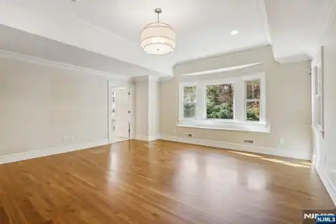 5 Winding Way, Saddle River, NJ 07458 — photo 20