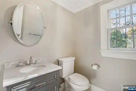 5 Winding Way, Saddle River, NJ 07458 — photo 22