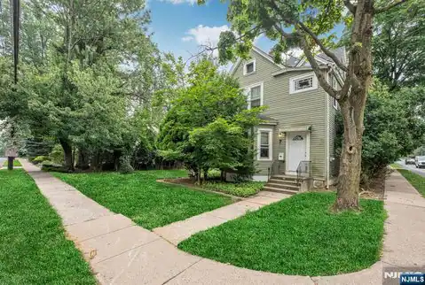 7 Hardenburgh Avenue, Demarest, NJ 07627 — photo 3