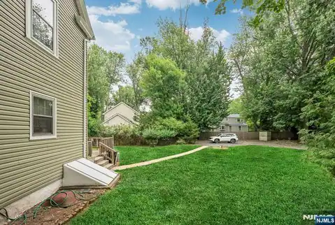 7 Hardenburgh Avenue, Demarest, NJ 07627 — photo 8