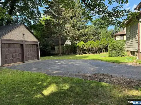 37 Columbus Avenue, Harrington Park, NJ 07640 — photo 23