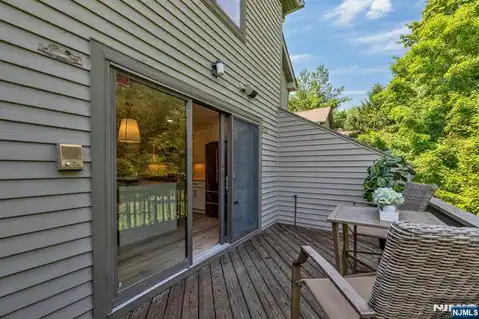 836 Hemlock Court, Norwood, NJ 07648 — photo 15