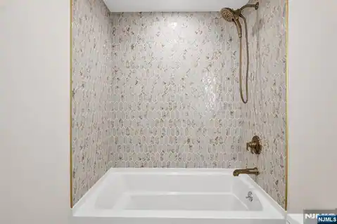 836 Hemlock Court, Norwood, NJ 07648 — photo 33