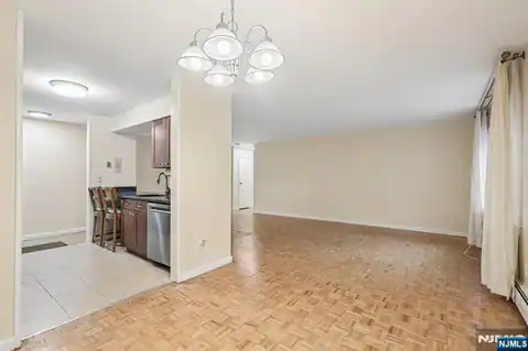 135-167 S Maple Avenue 143 B, Ridgewood, NJ 07450 — photo 15