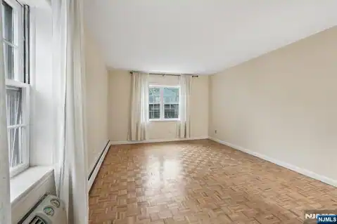 135-167 S Maple Avenue 143 B, Ridgewood, NJ 07450 — photo 27
