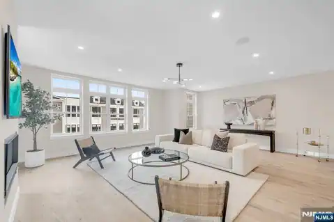 188 Broadway 8, Woodcliff Lake, NJ 07677 — photo 7