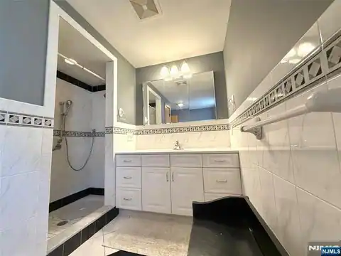 500 Jefferson Street, Carlstadt, NJ 07072 — photo 22