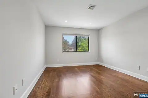 10 Wadsworth Court, Teaneck, NJ 07666 — photo 30