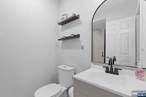 555 Riverside Avenue 12, Rutherford, NJ 07070 — photo 21