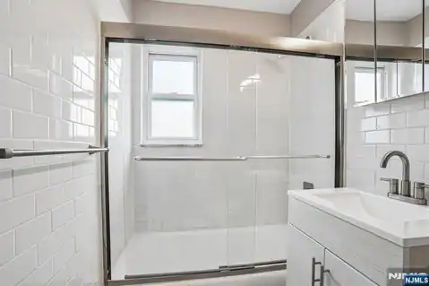 725 Joralemon Street 127, Belleville, NJ 07109 — photo 15