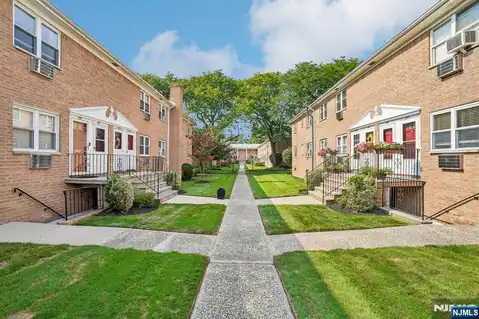 725 Joralemon Street 127, Belleville, NJ 07109 — photo 4