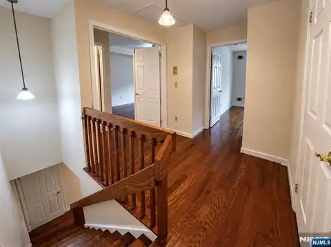 555 Ridge Lane, Fort Lee, NJ 07024 — photo 21