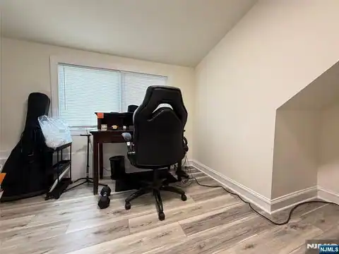 51 Echo Place 2nd fl, Elmwood Park, NJ 07407 — photo 30