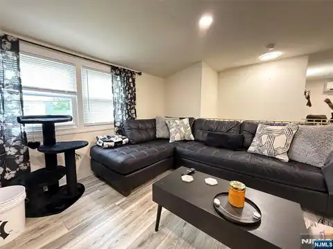 51 Echo Place 2nd fl, Elmwood Park, NJ 07407 — photo 9