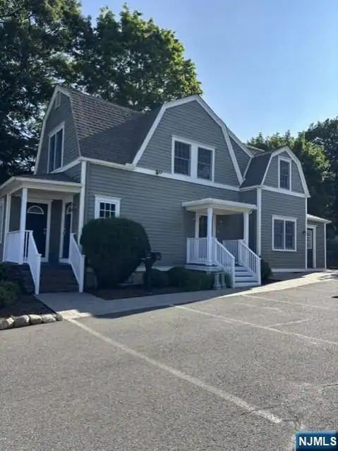 46 Prospect Street, Midland Park, NJ 07432 — photo 2