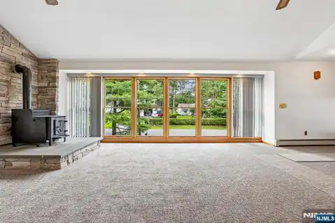 488 Cedar Lane, Paramus, NJ 07652 — photo 9